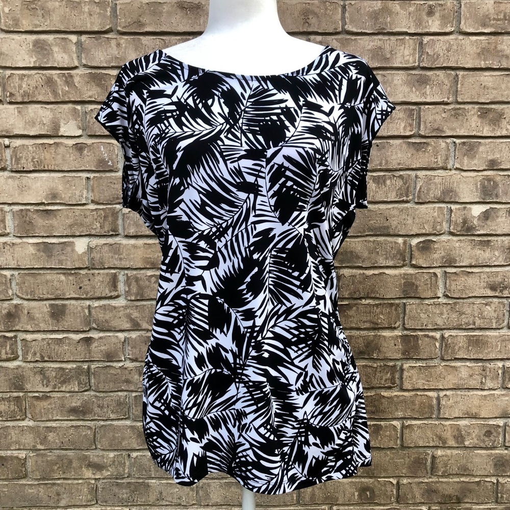 Chris. & Banks: tropical print blouse